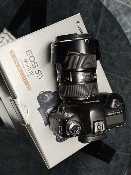 Canon EOS 5D Mark IV EF 24-105mm f/4L IS II USM Kit