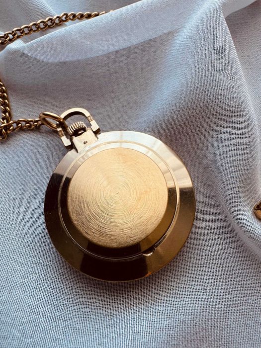 Vand/ schimb ceas de buzunar raketa impecabil