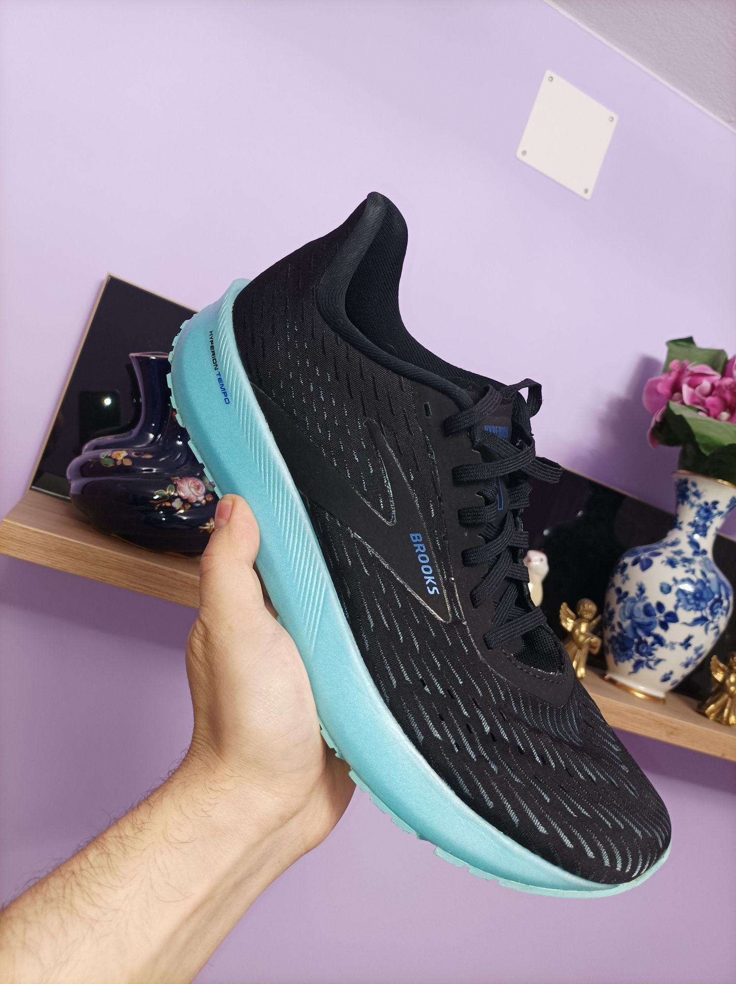 Adidași brooks hiperion tempo 1 nr45.5