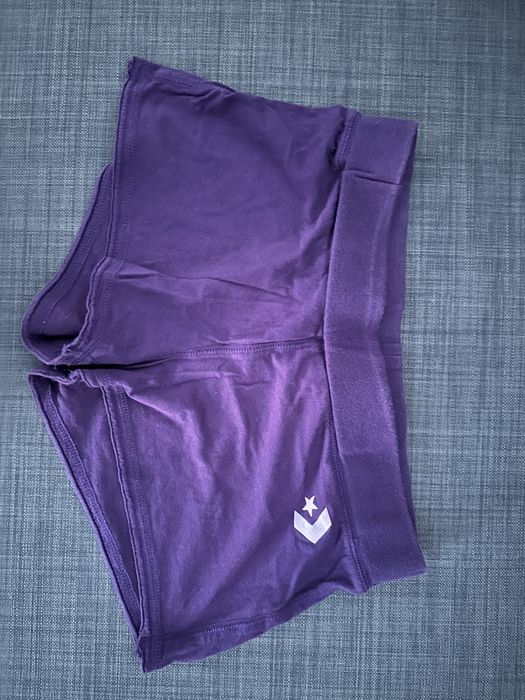 Pantaloni scurti, mov, M, Converse, ca noi