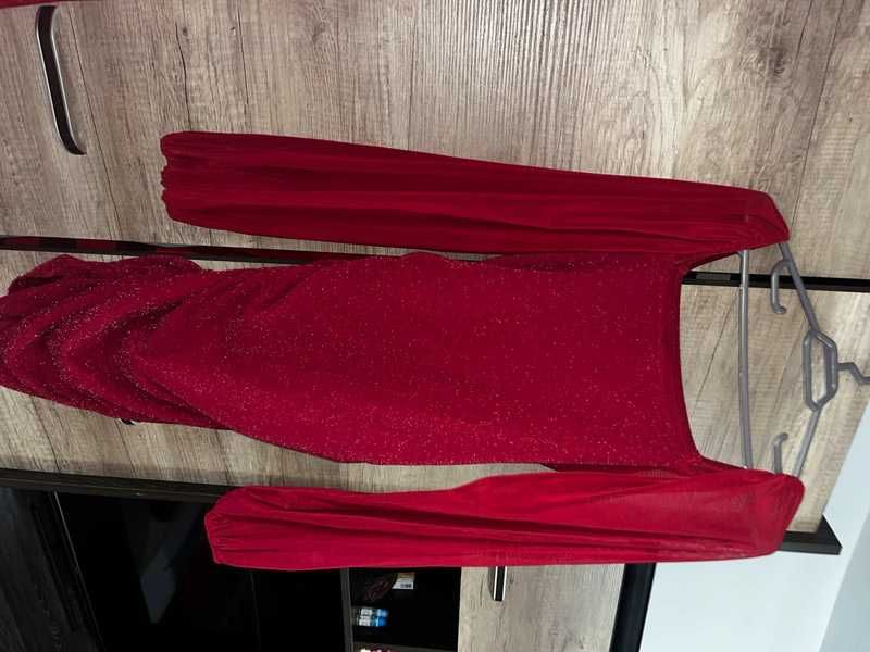 Rochie rosie cu sclipici, Shein