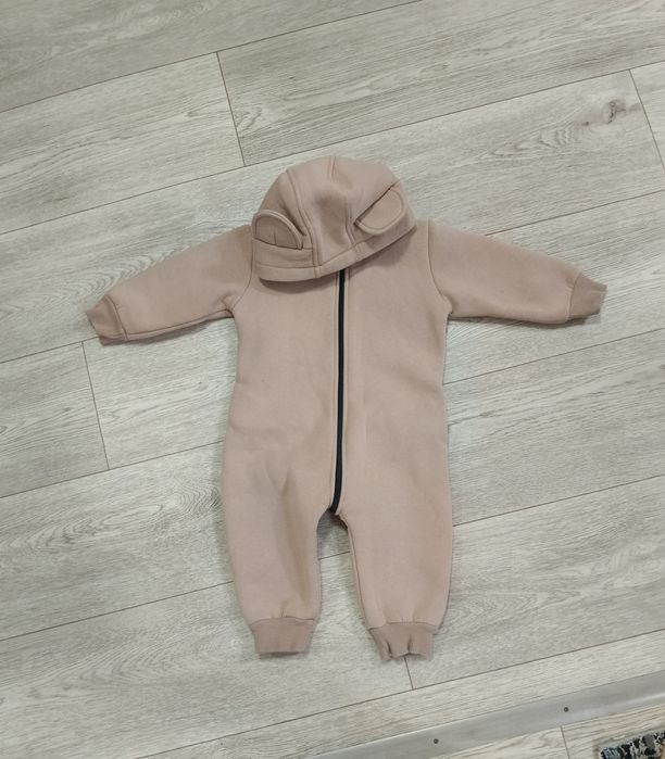 Продам комбинезон детский