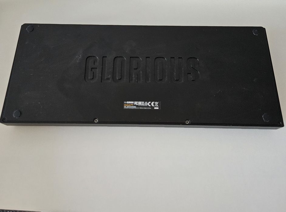 Glorious GMMK Pro механична клавиатура