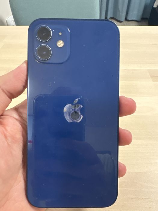 Apple Iphone 12 256mb Blue в добро използвано състояние
