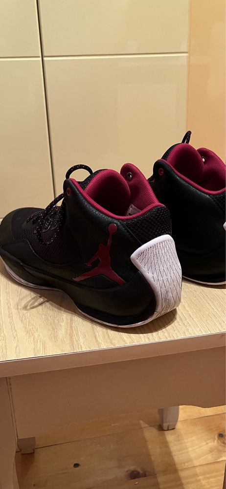 Кроссовки Jordan Nike