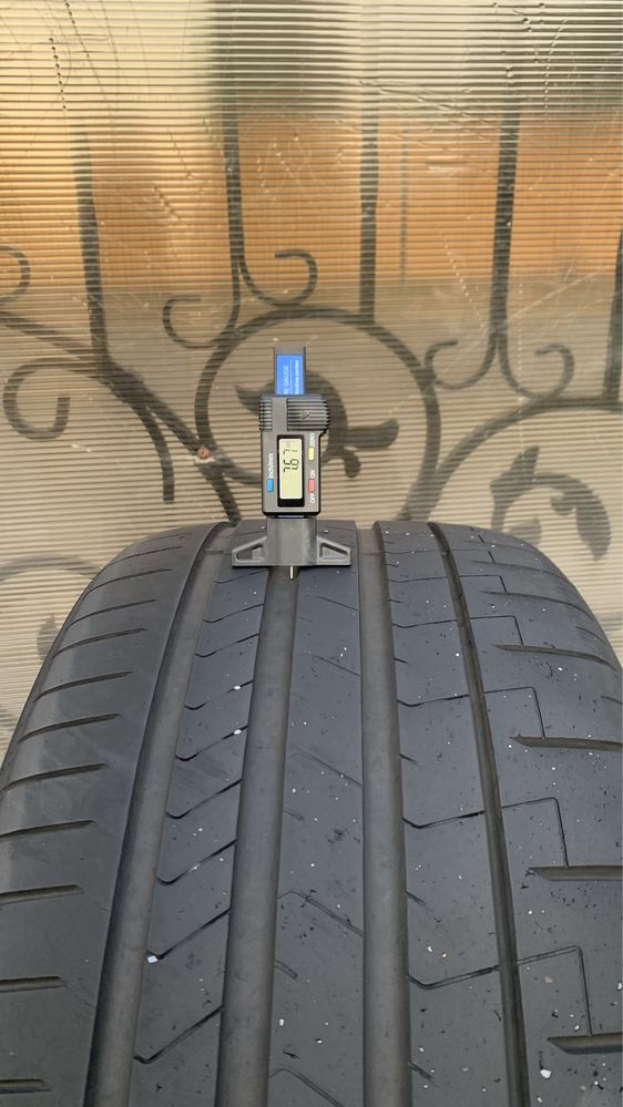 Pirelli P ZERO PZ4 XL 275/35 R20 102Y