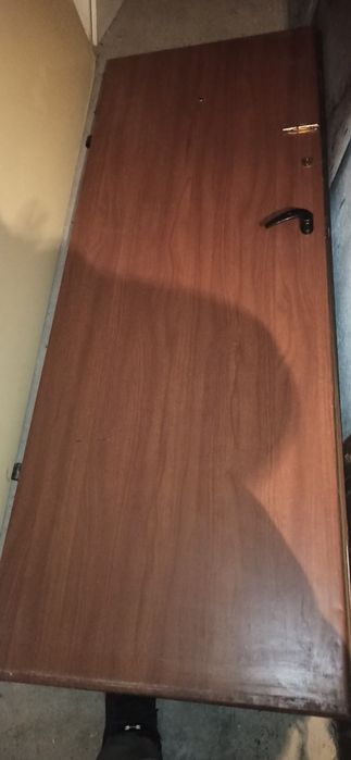 Метална входна  врата