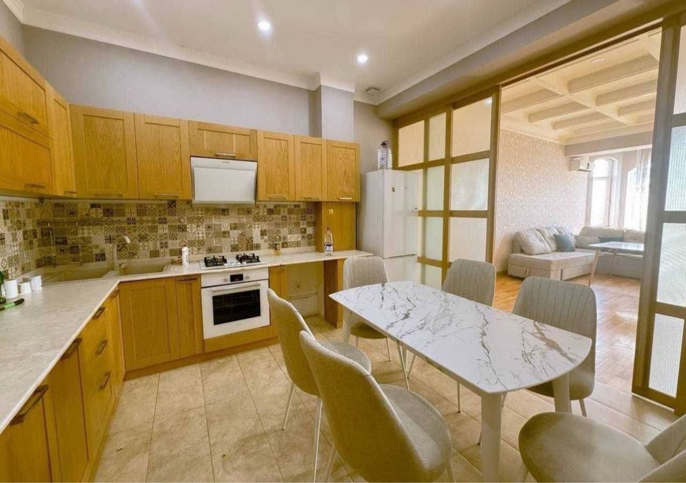 Продается 3 комнатная квартира Габус Садык Азимова Японское Посольство