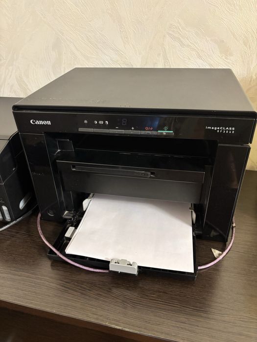 Продам Принтер MF310