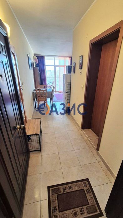 Продава се Двустаен апартамент в к.к. Слънчев бряг - 66 кв.м за 1235 €/кв.м - Снимка #1