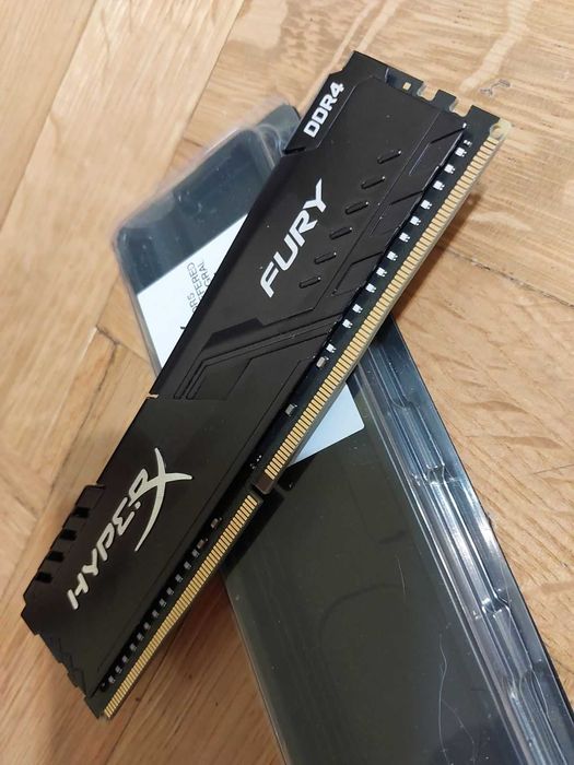 32GB 3200Mhz CL16 - HyperX Fury