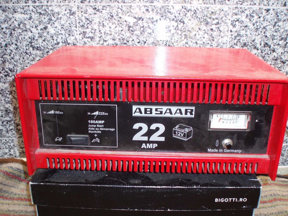 Vand redresoare auto pentru incarcat acumulatori auto pret 3oo