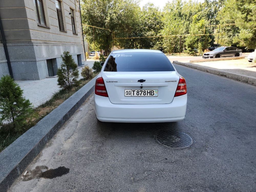 Lacetti 2 pazitsya