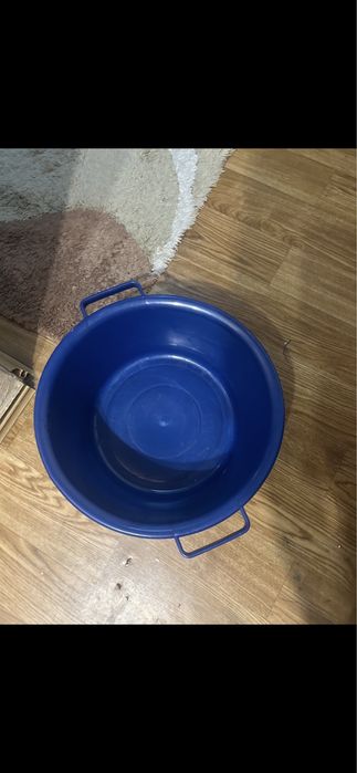 Тазик , леген почти новый