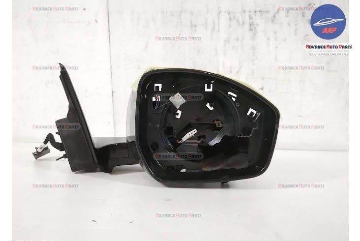 Дясно огледало / Dясно ogledalо оригинално Land Rover Range Rover Evoq