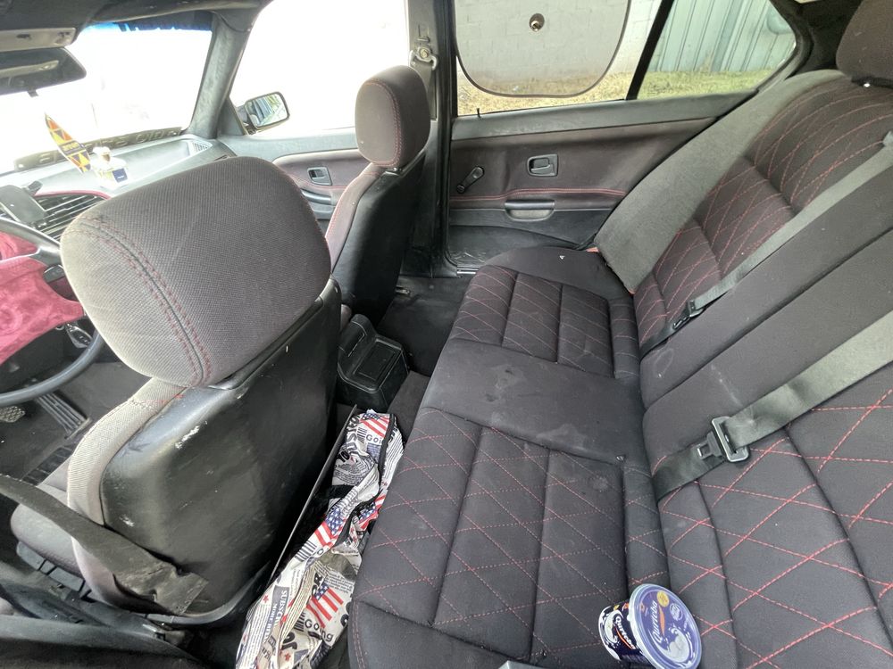 срочно продаю БМВ е36 320i