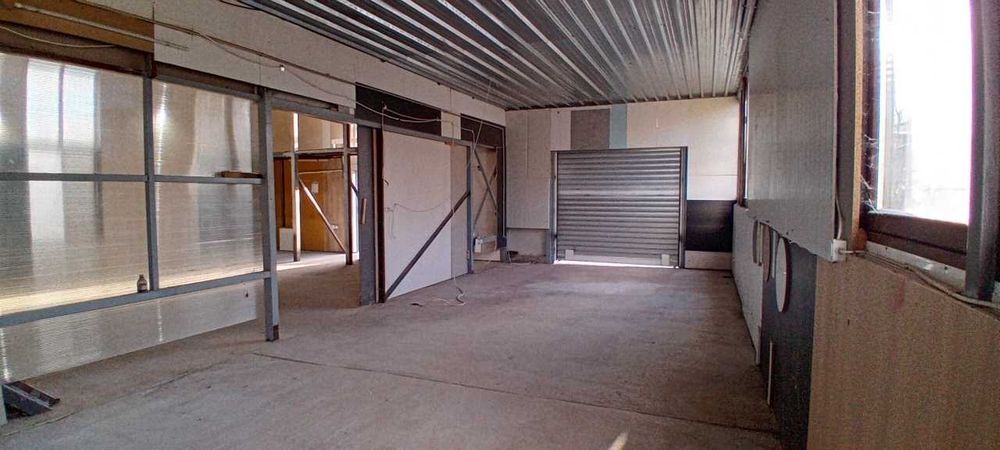 Давам под анем склад в Младост 3