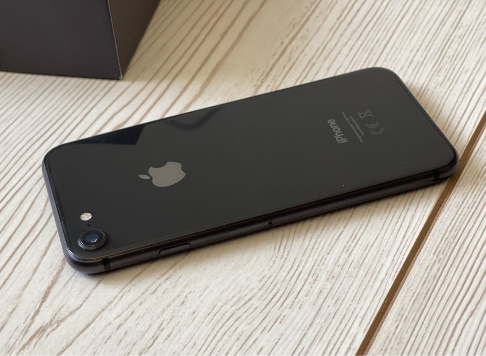 Iphone 8 64 gb Space gray