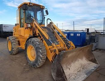 dezmembrare utilaj de constructii jcb 411