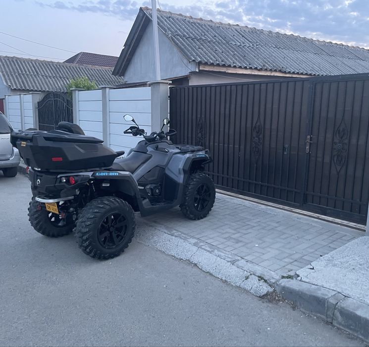 Bombardier Can-Am Outlander 1000 MAX