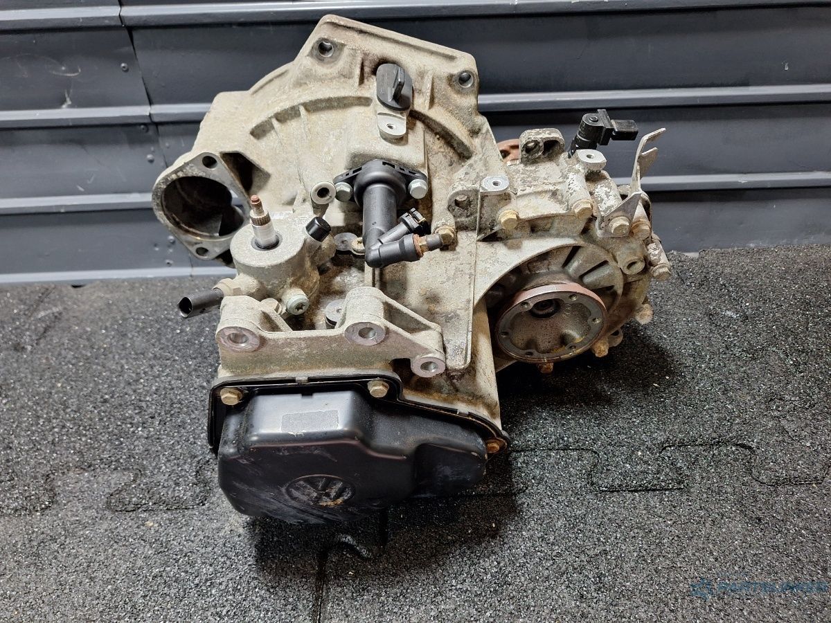 Cutie de viteze manuala 5 trepte SKODA FABIA II 542 2006 - 2014 TDI CAYC EWT