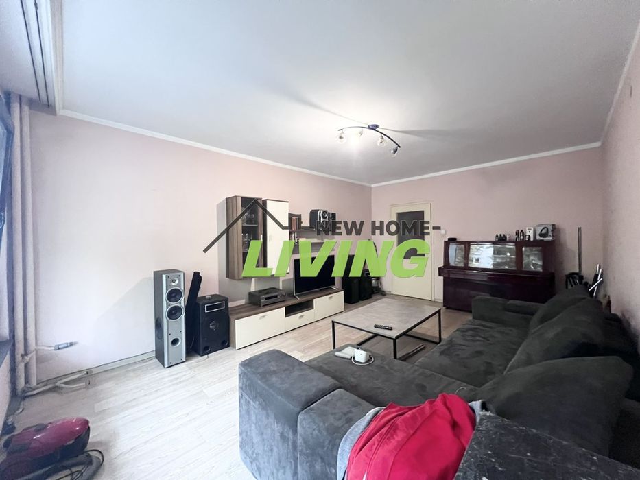 Продава се Тристаен апартамент в Пловдив, Център - 96 кв.м за 2282 €/кв.м - Снимка #9