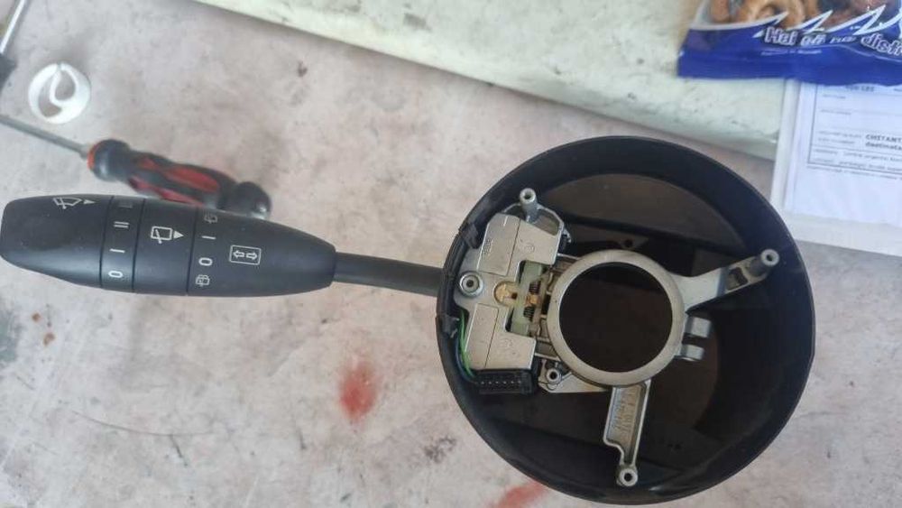 maneta semnalizare mercedes a class a 150 / dezmembrari mercedes