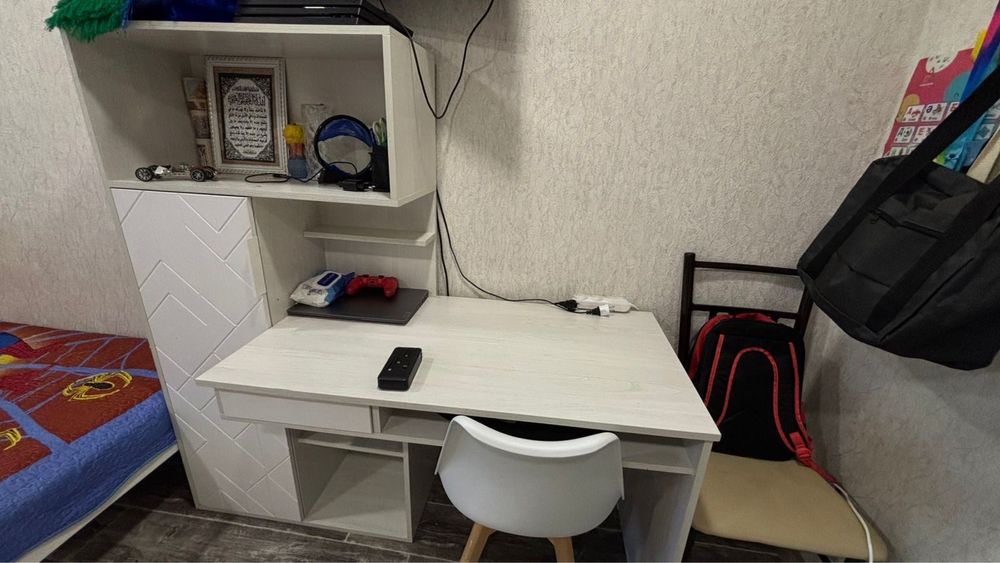 Детский столик .