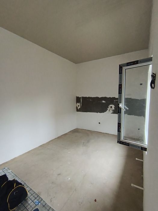 Куктеракдан утганда Генерал унг томон 1 сотиг 4 хонали котеж сотилади