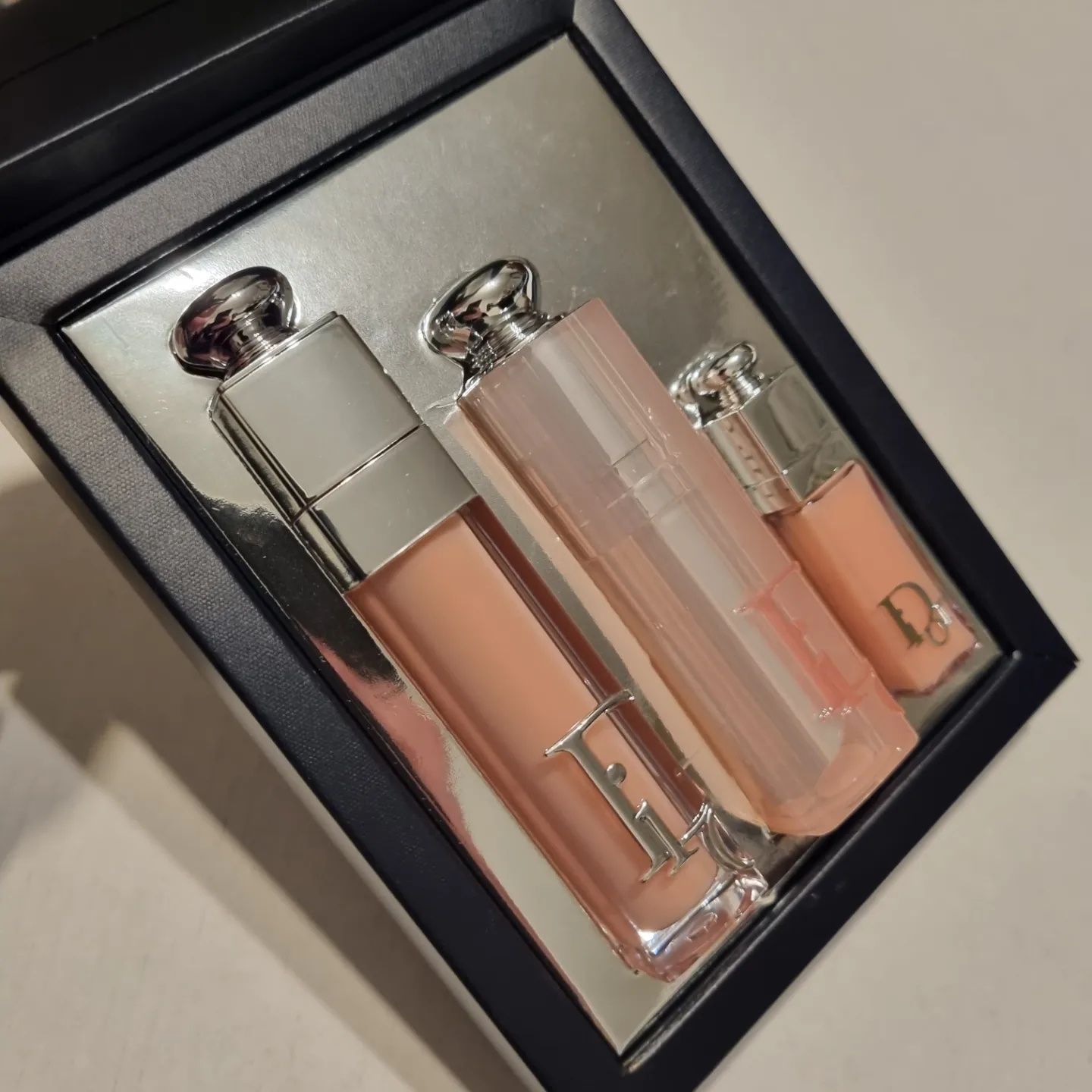 Dior Addict set cu Lip Glow și Lip Maximizer