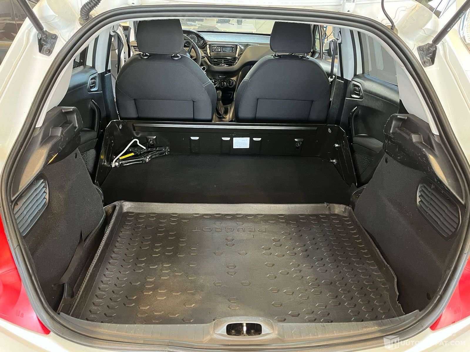 Peugeot 208 1.2i VTi