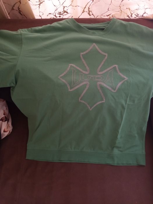 Чисто нова тениска Luda