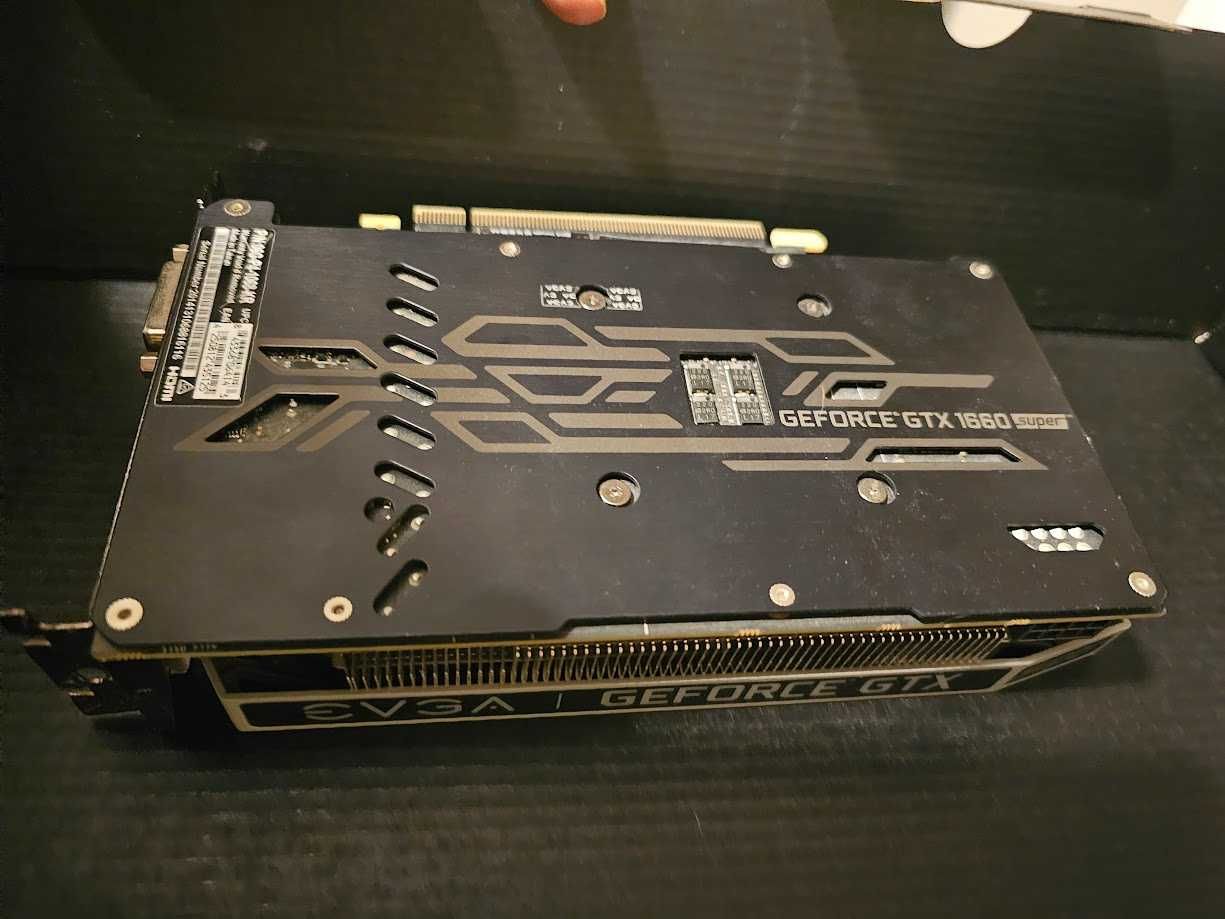 Видеокарта EVGA 1660 SUPER 6 GB