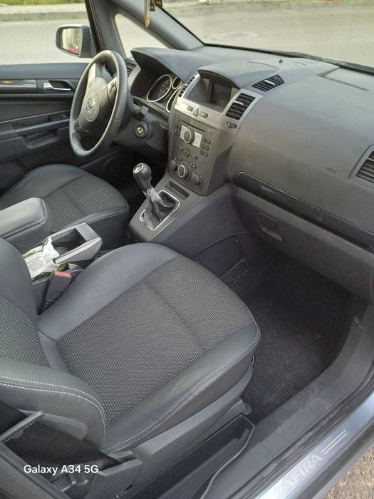 Opel Zafira 1.8 benzina, 2008,7 locuri,116000 km in crestere