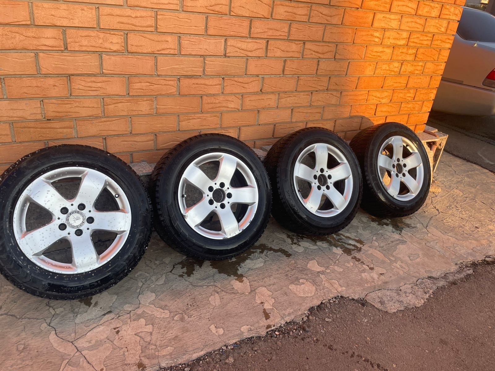 Продам диски R16
