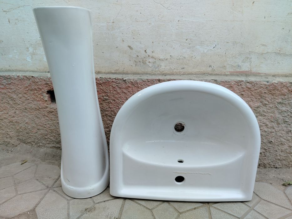 Раковина фарфоровая Чешская