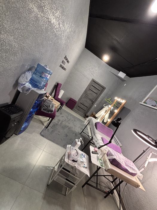 Сдам место в кабинете