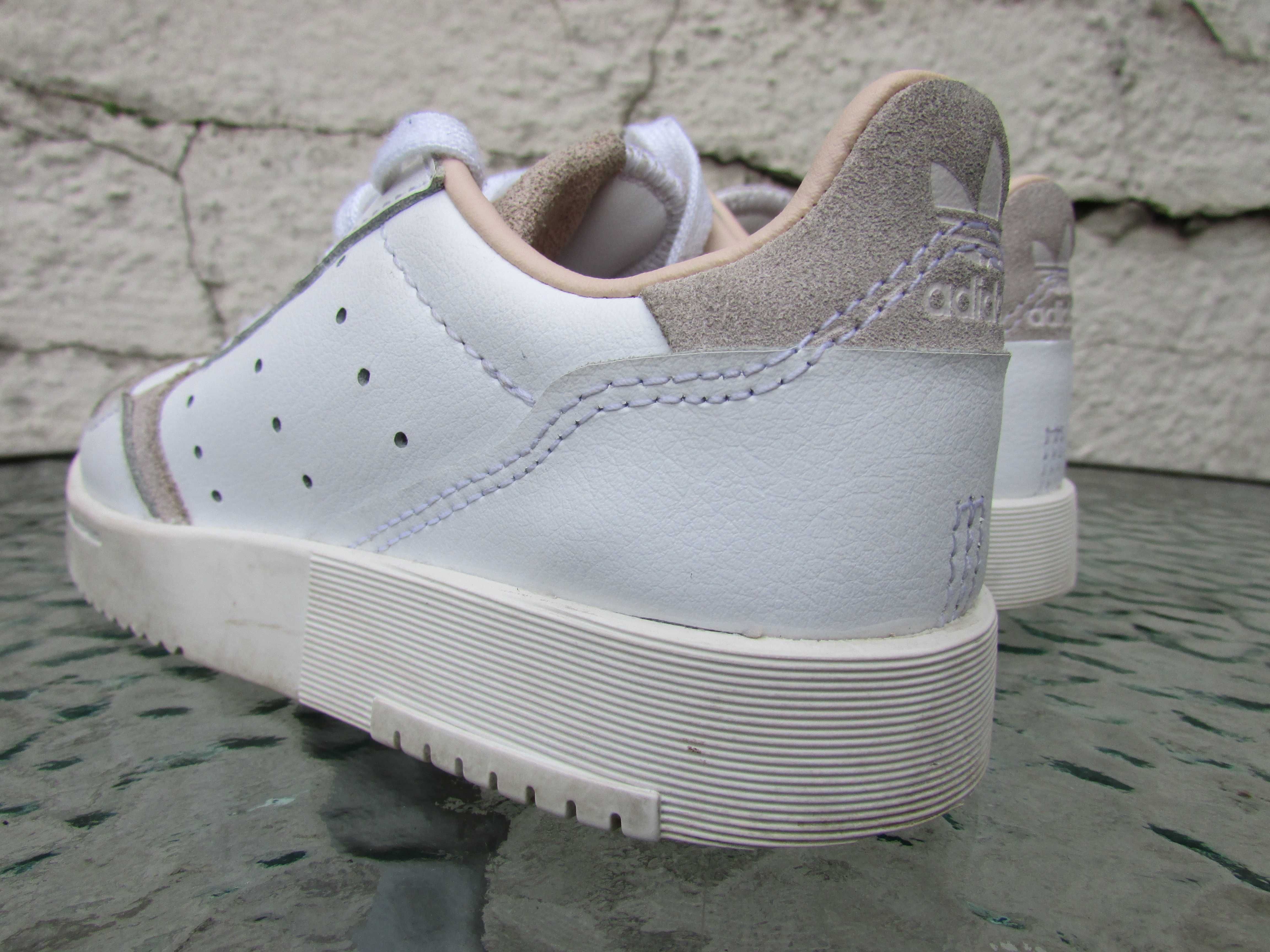 Детски кецове Adidas Supercourt