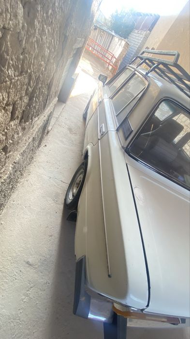 Jiguli 06 srochni sotiladi