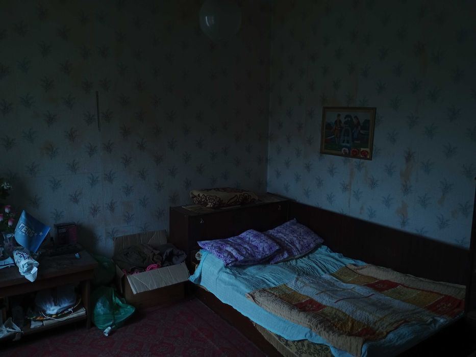 Къща  97 кв. м/двор 900 кв. м/Тухла/Гредоред/с. Божурица-Център/Плевен