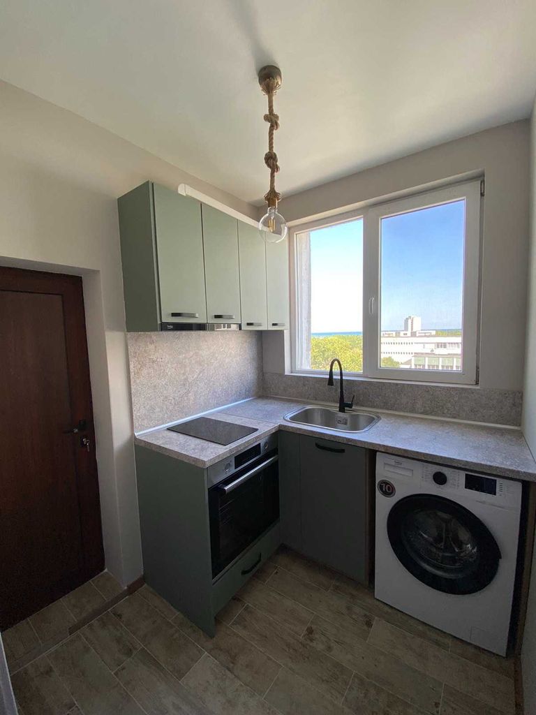 Дава се под наем Двустаен апартамент в Бургас, Зорница - 45 кв.м за 425 € - Снимка #13