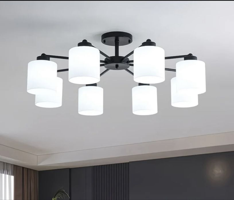 Продам две новые люстры