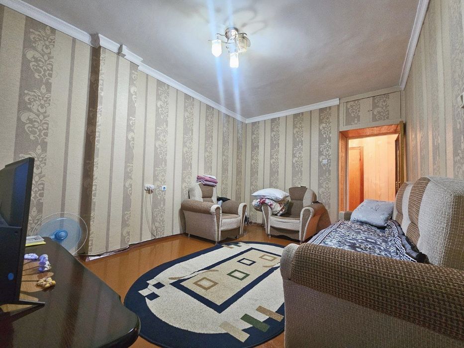 Улица Бобура Яккасарайский район ориентир Makro Supermarket