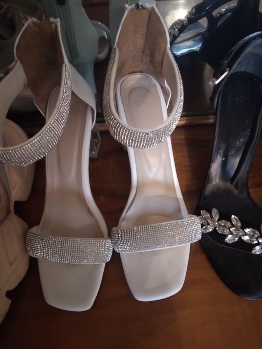 Cizme de iarna si tocuri