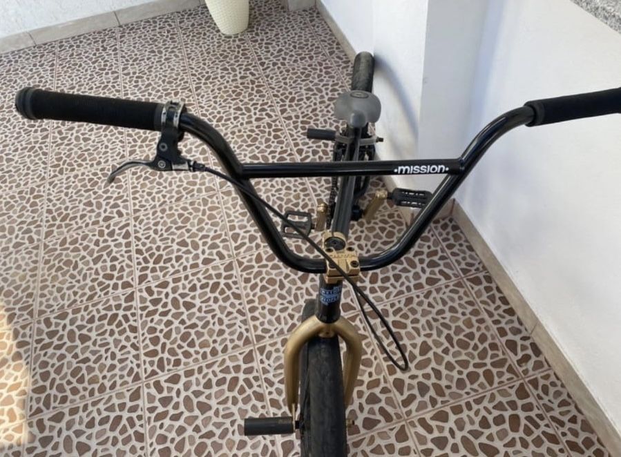 Vând BMX într-o stare bună