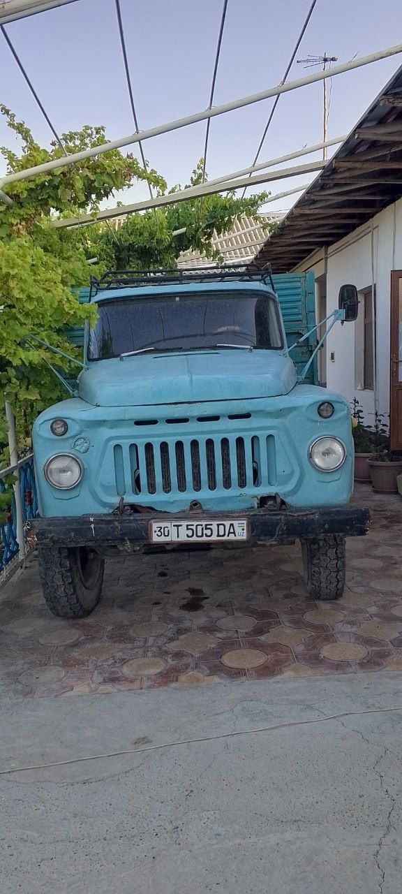 Gaz 53 sotiladi holati yaxshi