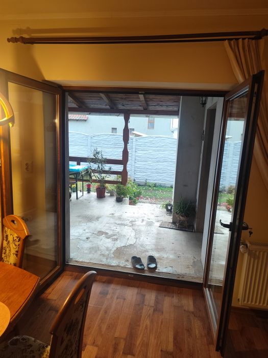 Ușa termopan stejar auriu