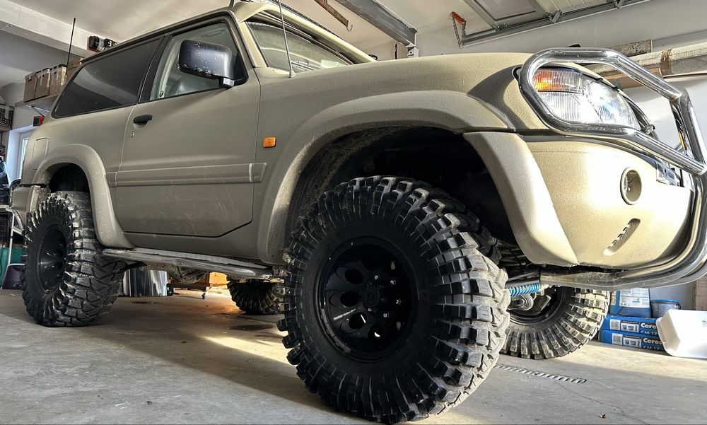 Nissan patrol y61