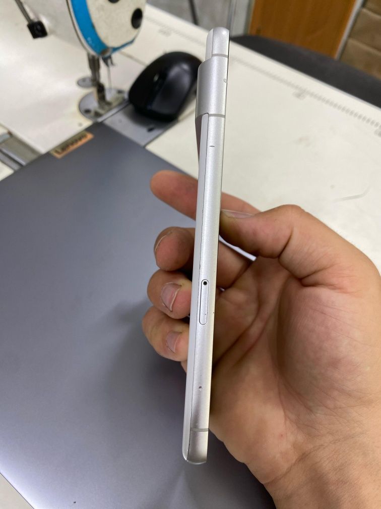 Google Pixel 7 128/8 gb