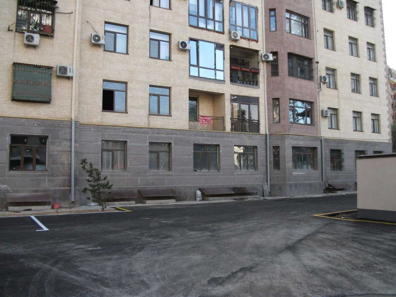 Срочно продается 2/1/10 ор-р 8-роддом 75,7м2  можно под офис